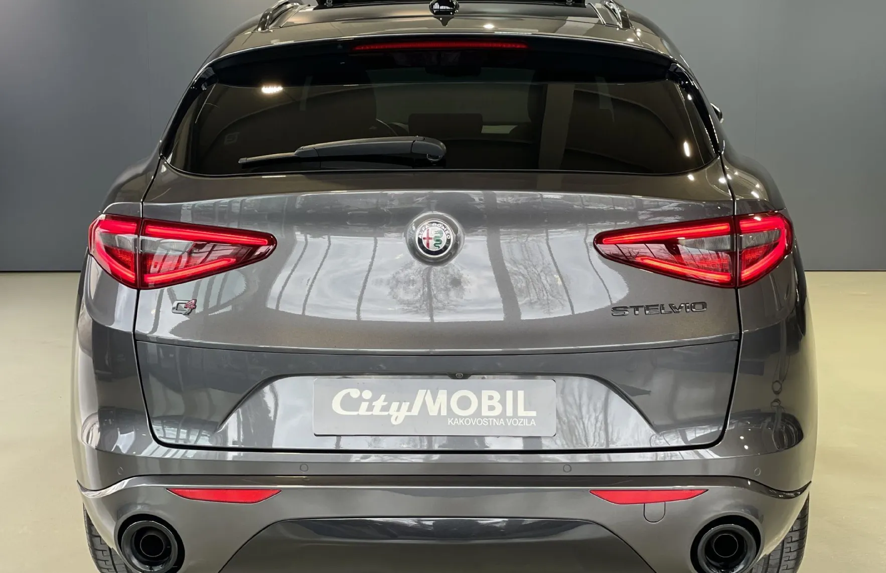 Zunanja slika - Alfa Romeo Stelvio - VELOCE-PANORAMA-KEYLESS-NAVI-USNJE-MEMORY-LED-ACC - 7