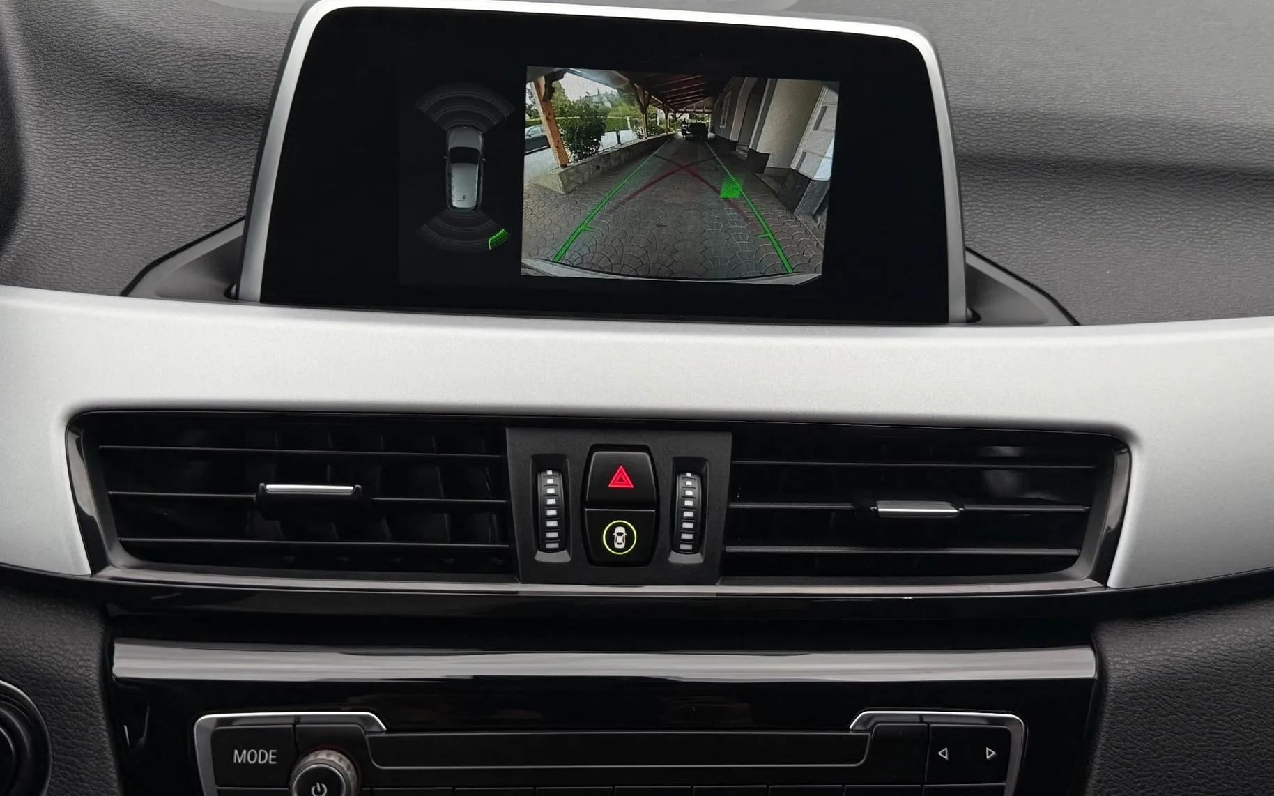 Notranja slika - BMW serija X1: - sDrive16d-AUT-FUL LED-SPORT-LIZING ZA TUJCE- - 11