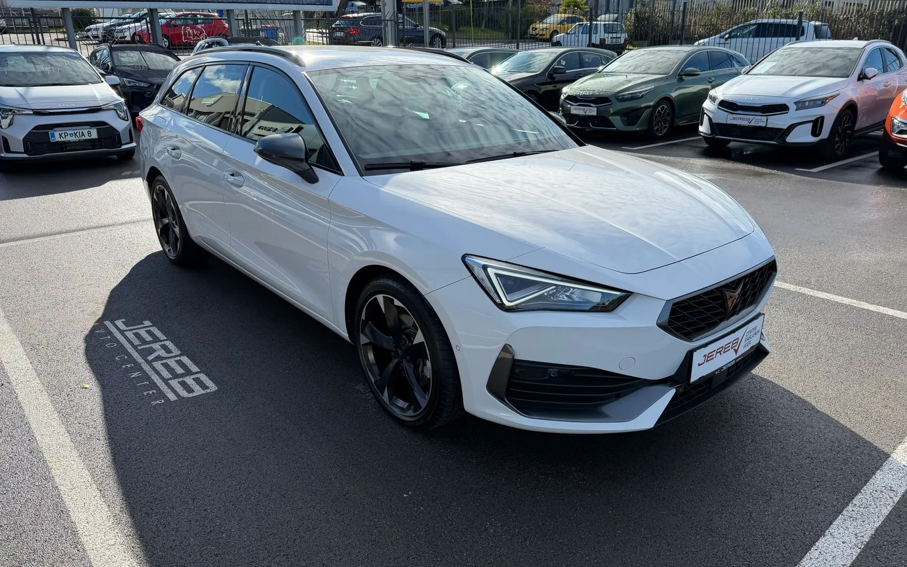 Zunanja slika - Cupra Leon - 2.0 TDI 110 kW DSG - 2