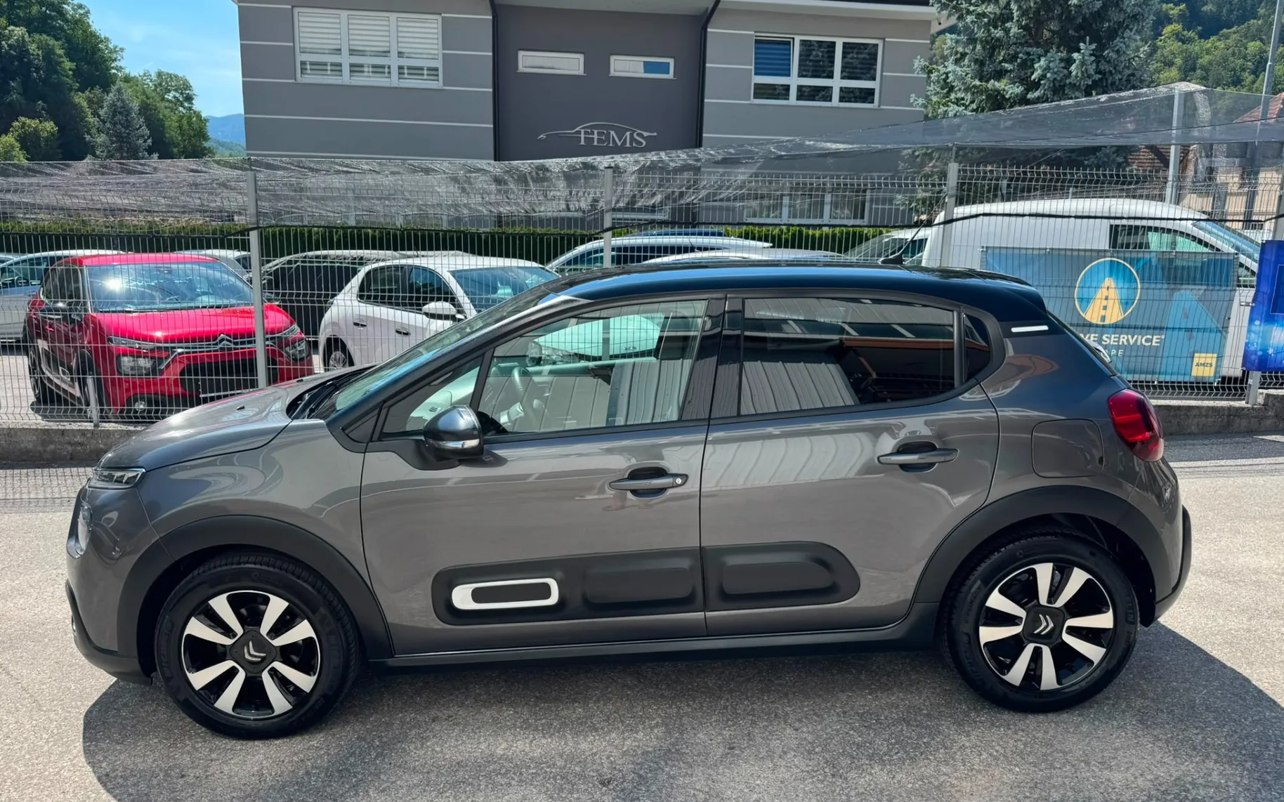 Zunanja slika - Citroën C3 - 1,2 PureTech 110 - Shine - 1