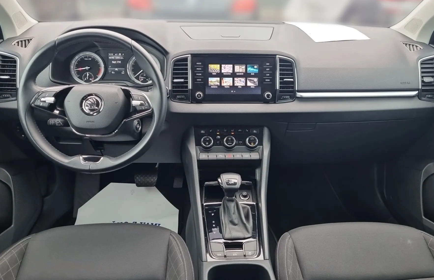 Zunanja slika - Škoda Karoq - Active 1.6 TDI - 10