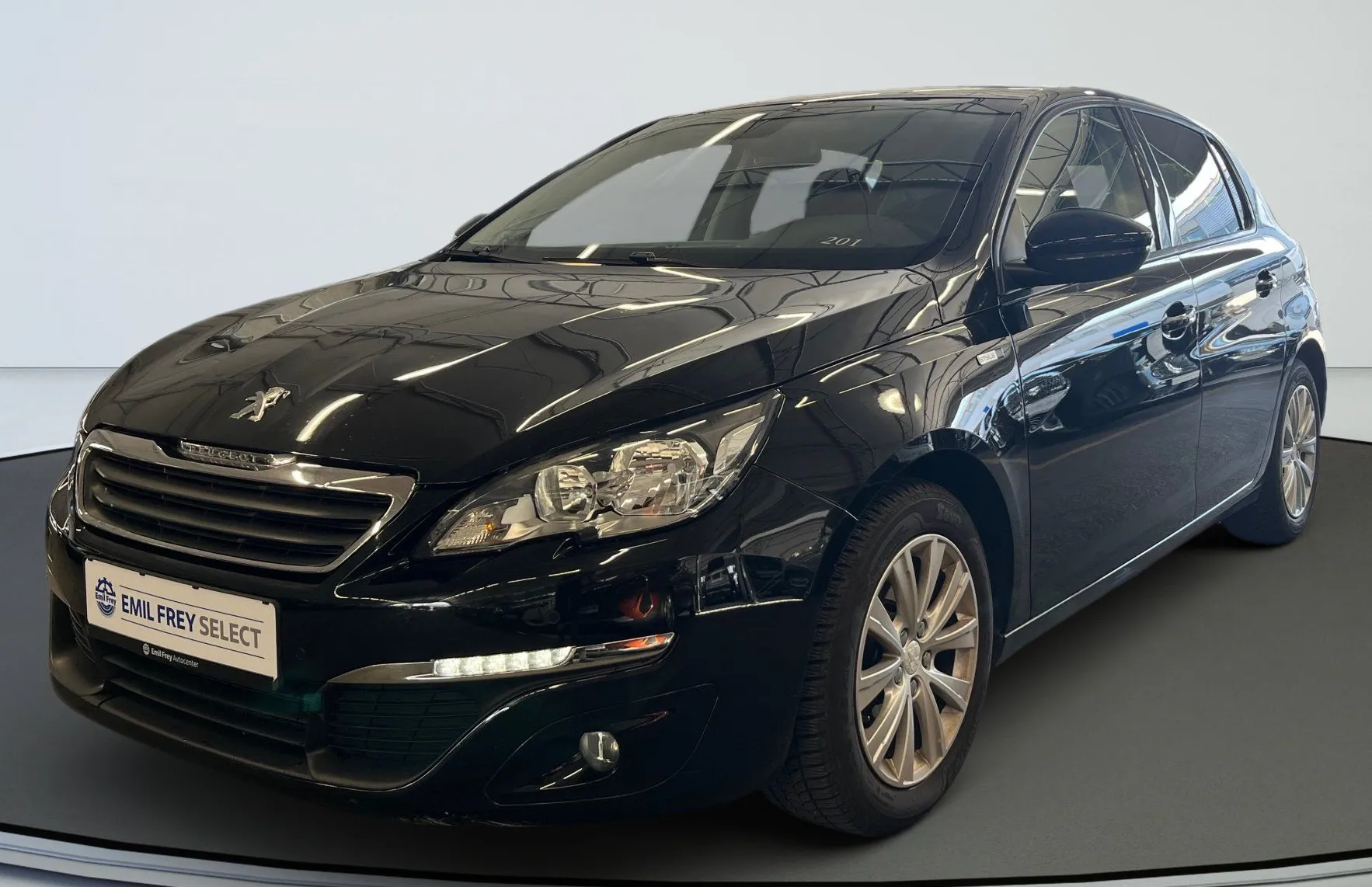 Zunanja slika - Peugeot 308 - 1.2 e-THP PureTech Style - 1