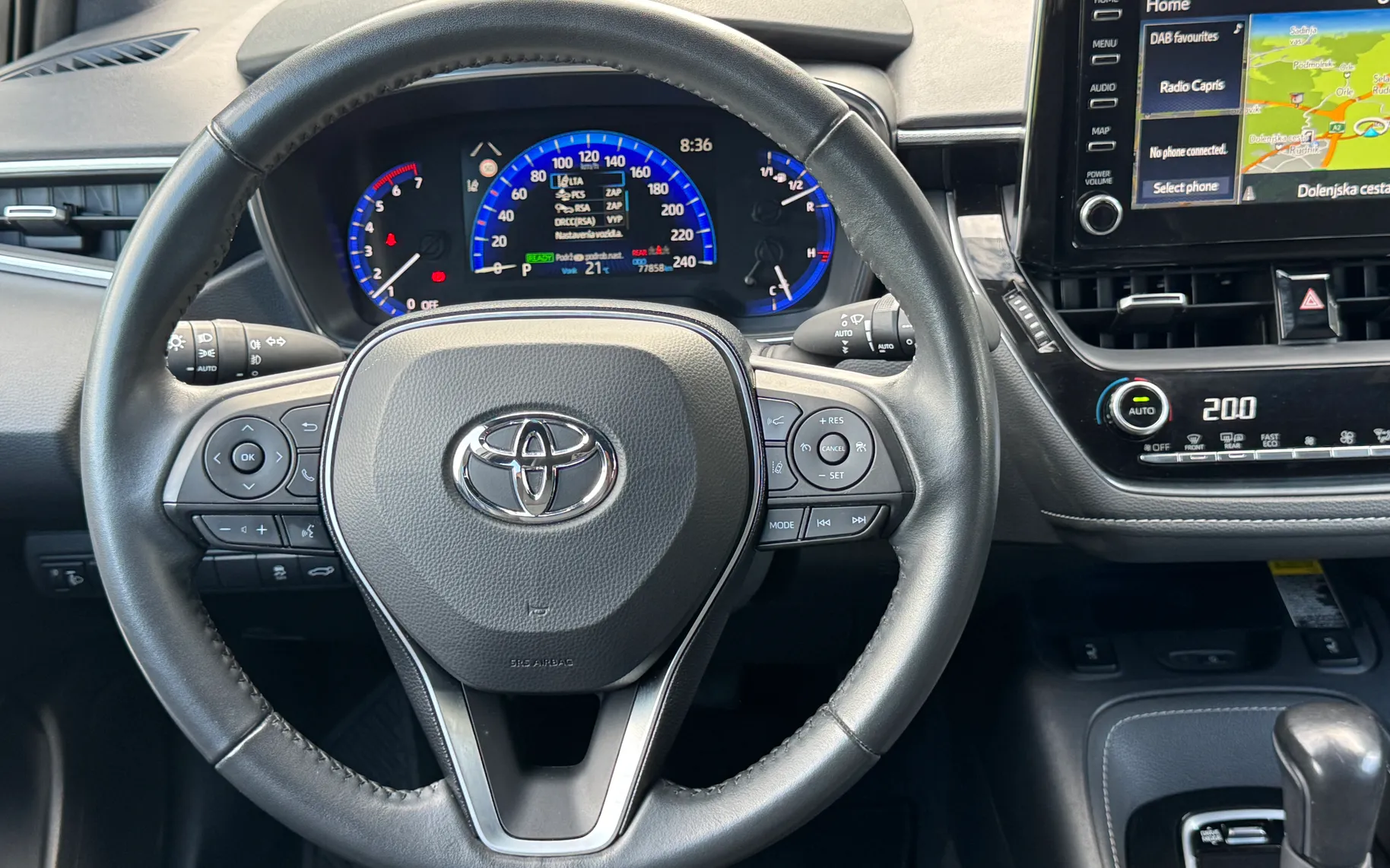 Notranja slika - Toyota Corolla - Toyota - 10