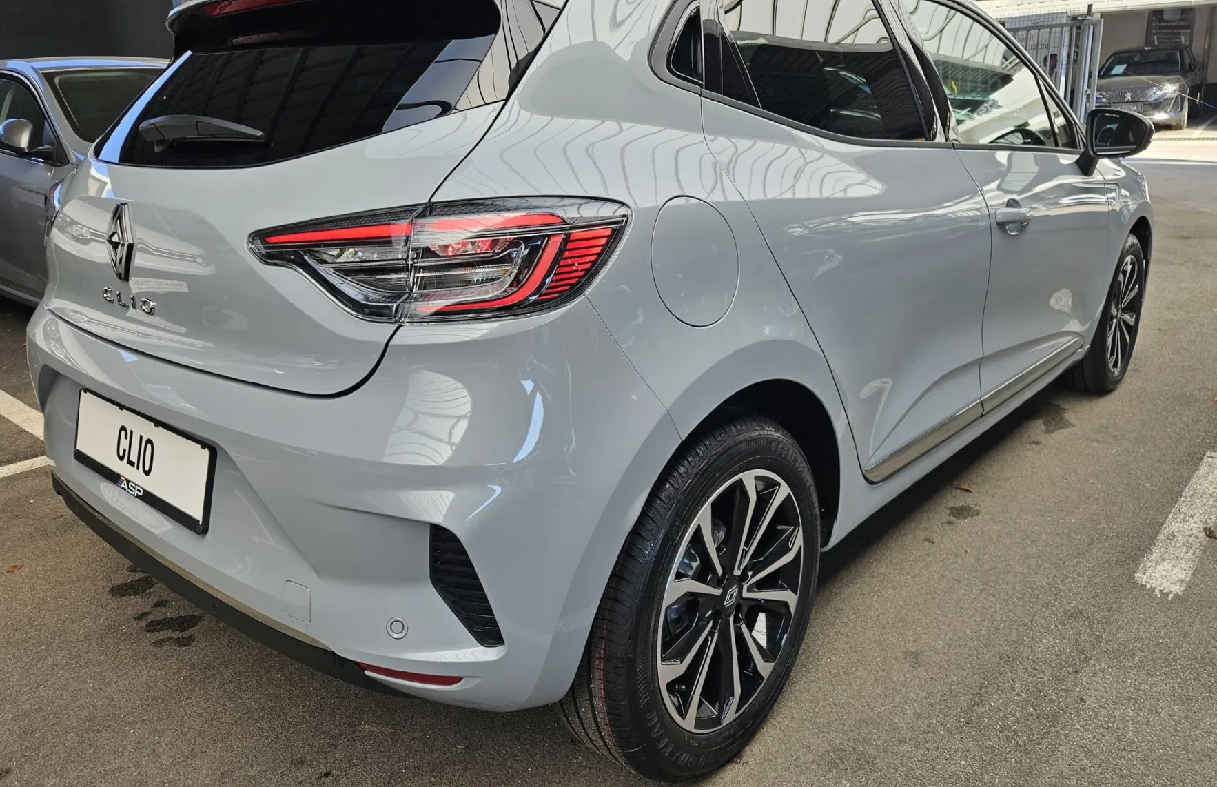 Zunanja slika - Renault Clio - 1.0 TCE 90 TECHNO - 4