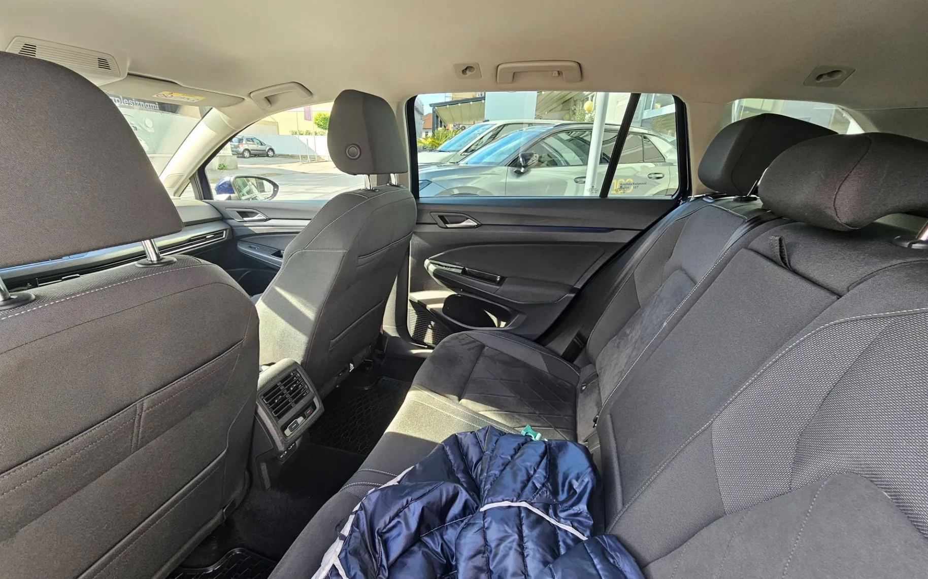 Zunanja slika - Volkswagen Golf - 1.5 TSI Style - 7