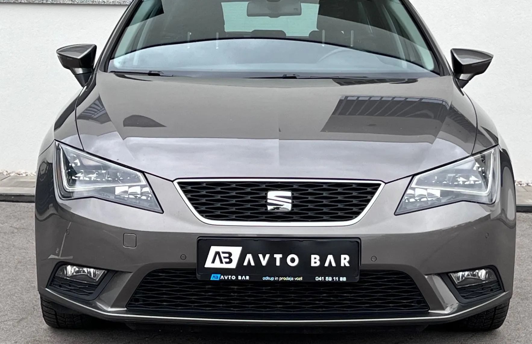 Zunanja slika - Seat Leon - 1.6 TDI+SLO+ALU+NAVI+PDC+LED - 2