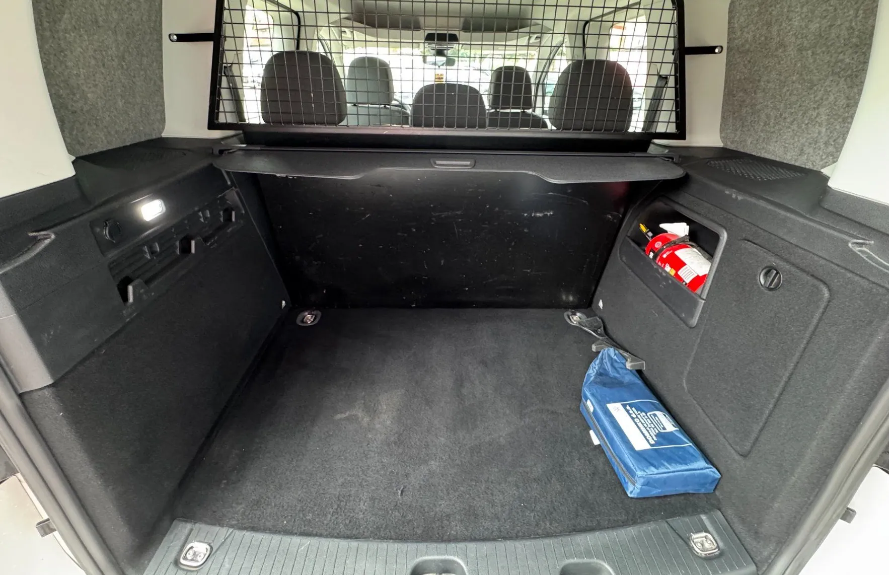 Zunanja slika - Volkswagen Caddy - 2.0 TDI Life N1 - 11