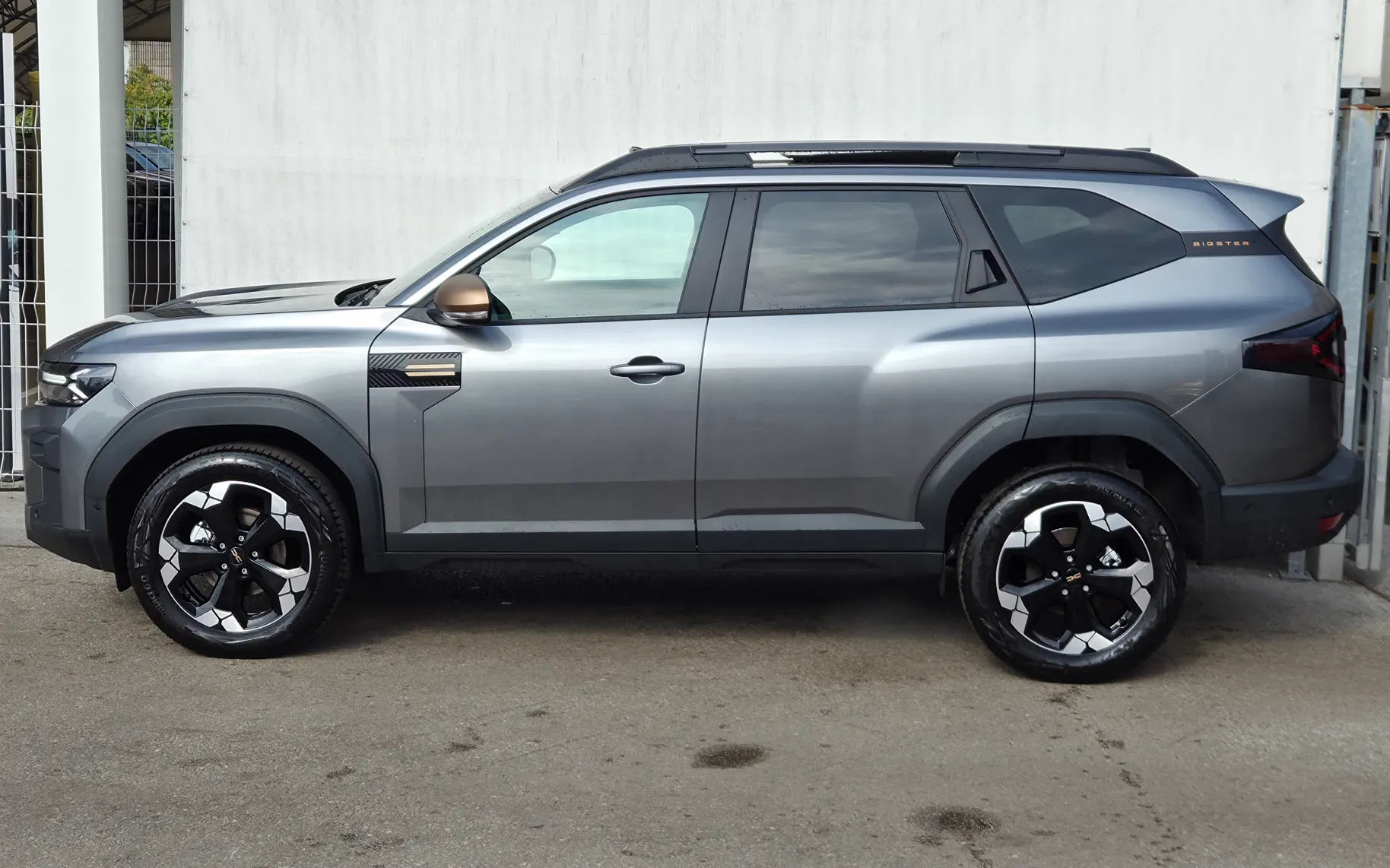 Zunanja slika - Dacia Bigster - Extreme 140MHEV+Zimske gume+Paket City - 7