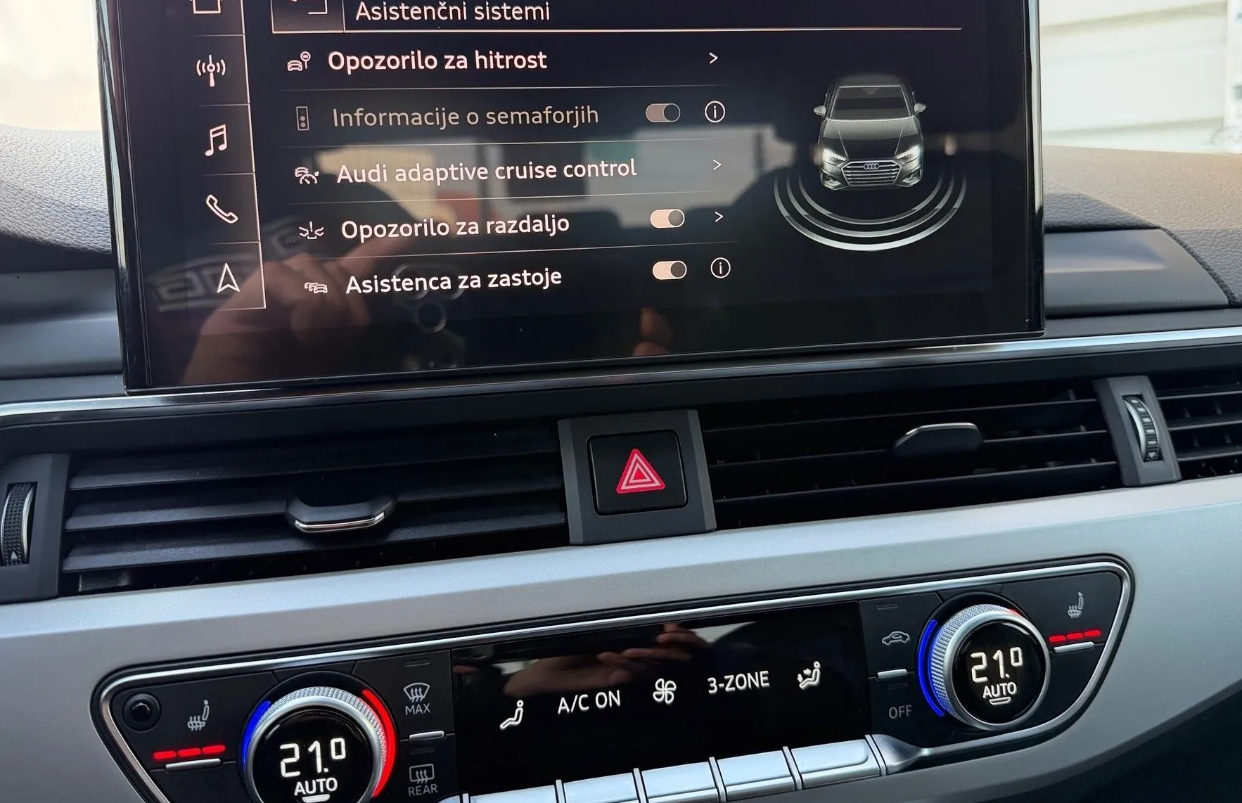 Zunanja slika - Audi A4 - 40 TDI S tronic advanced-Usnje-ACC-PDC-Navigacija. - 14