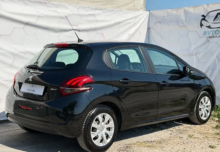 Zunanja slika - Peugeot 208 - 1.6 BlueHDi - NAVI - PDC - KLIMA - 3