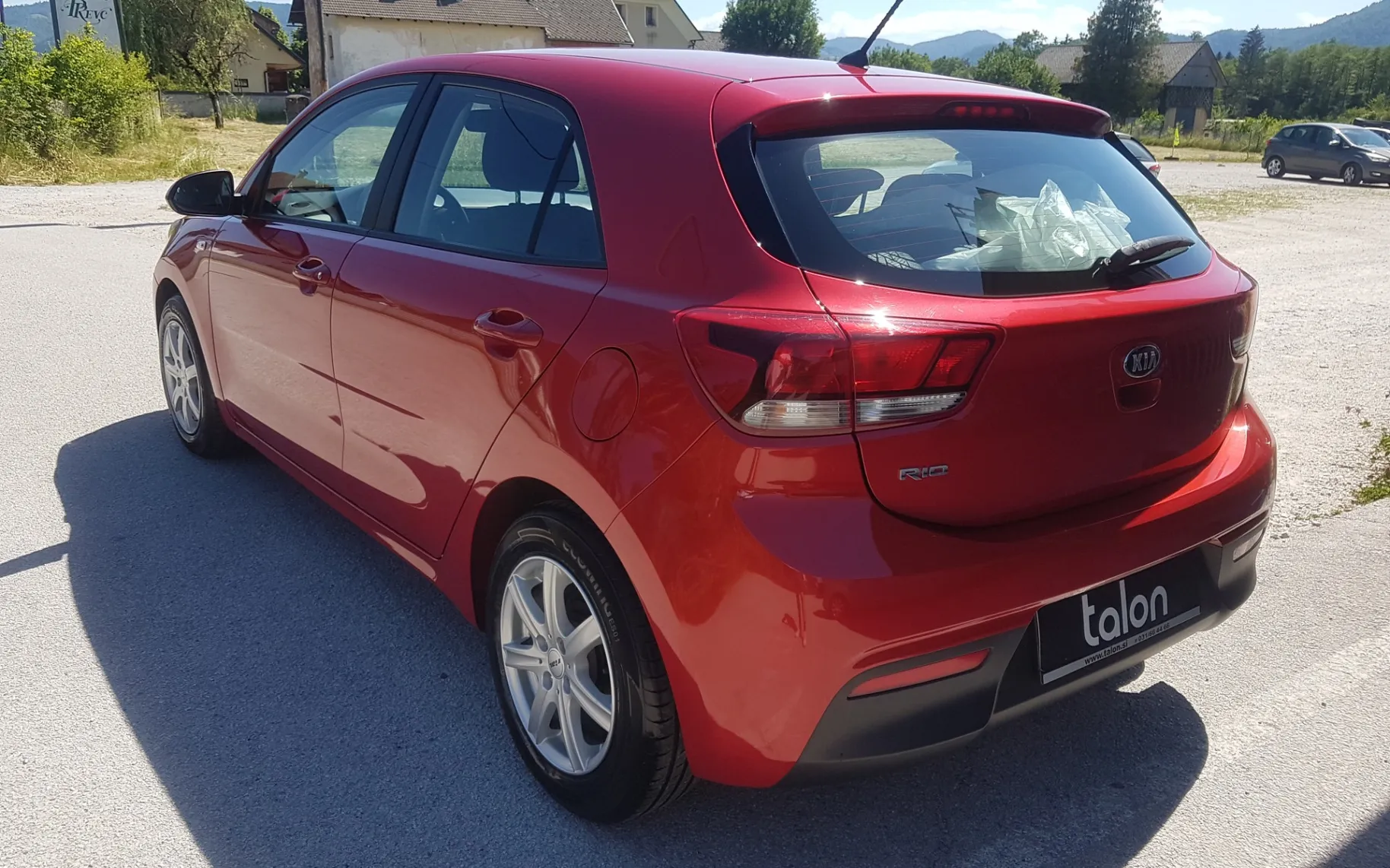 Zunanja slika - KIA Rio - 1,25 - 7