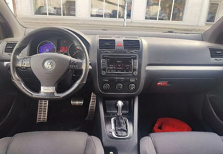 Zunanja slika - VW Golf - 2.0 FSI turbo GTI avt. 147  200 - 6