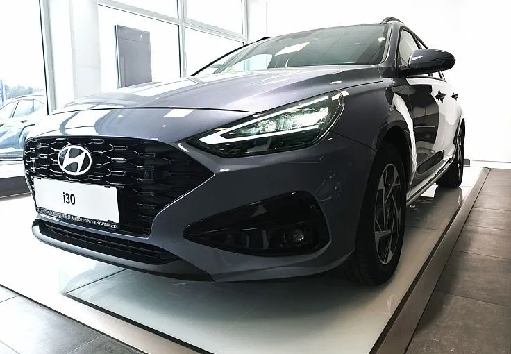Zunanja slika - Hyundai i30 Wagon - 1.0 T-GDI PREMIUM-APPLE-KAM-ALU-LED-VIDEO - 1