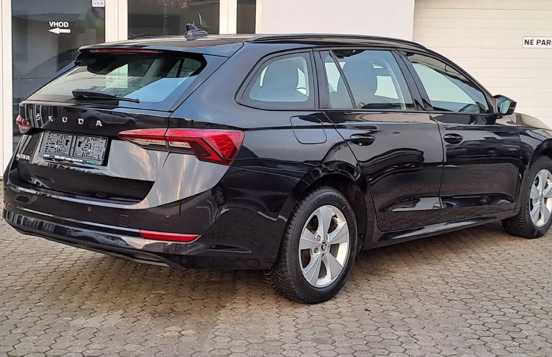 Zunanja slika - Škoda Octavia - 2.0 TDI Ambition DSG 110 kW - 4