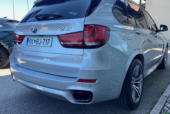 Zunanja slika - BMW X5 - serija : xDrive30d Avt. M PAKET SAMO 165.888km - 4