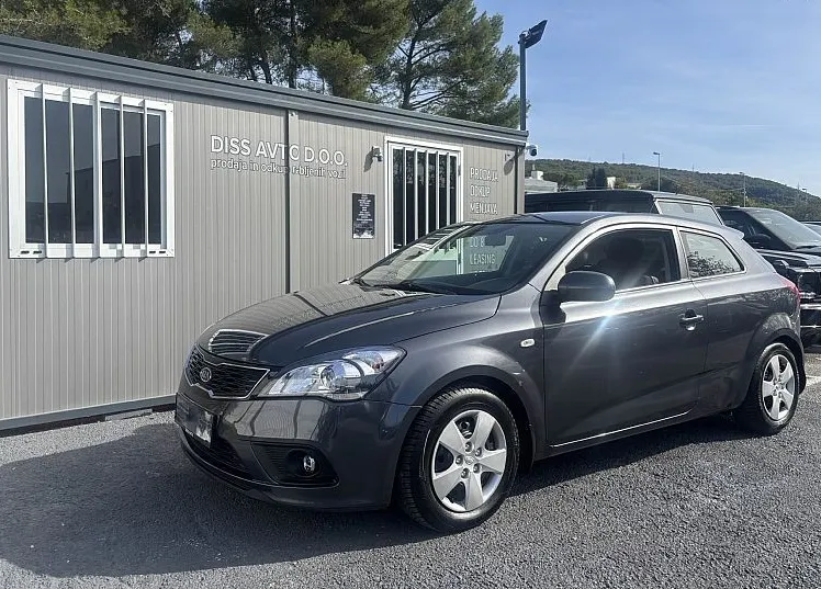 Zunanja slika - KIA Ceed - 1.4 benc. NA KREDIT BREZ POLOGA - 6