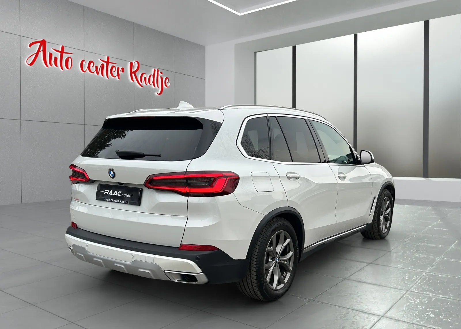 Zunanja slika - BMW X5 - xDrive30d Avt. - 17