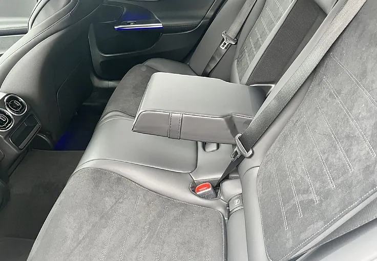 Zunanja slika - Mercedes-Benz C-Razred - 200 d AMG Line  TOP CENA - 9