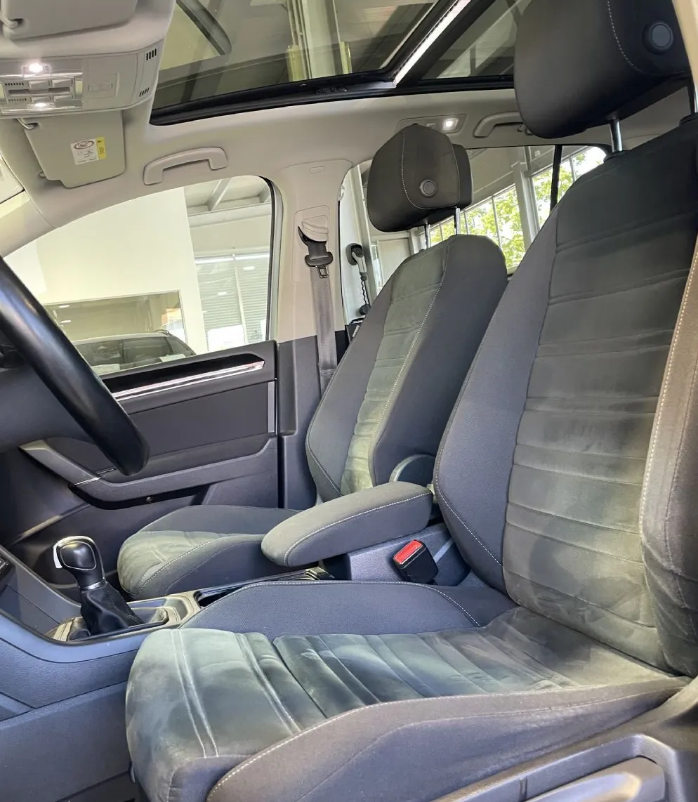 Zunanja slika - VW Touran - PANORAMA-NAVIGACIJA-ALCANTARA-GRETJE-DSG-ALU-LED - 10