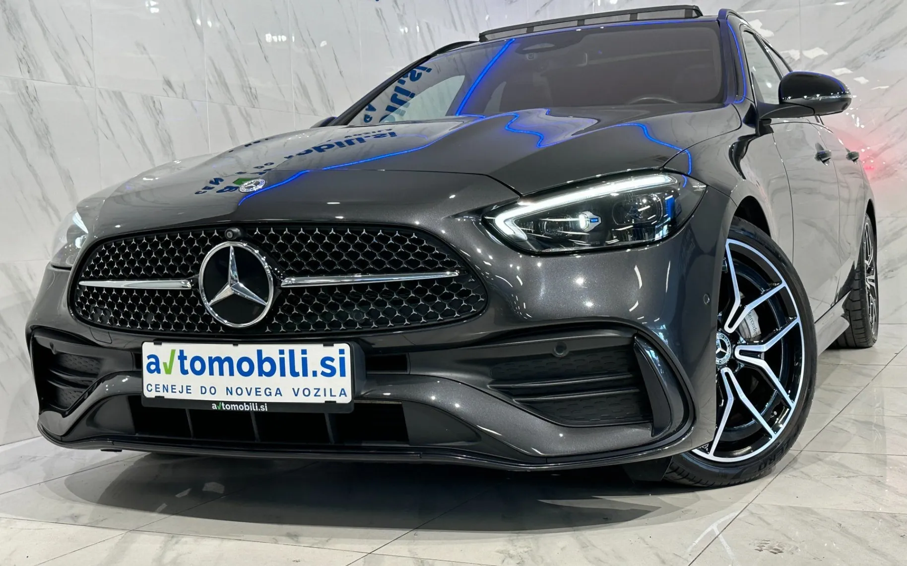 Zunanja slika - Mercedes-Benz C-Razred - 300d T |AMG Line|Panorama|360K|Memory|GretjeV|... - 3