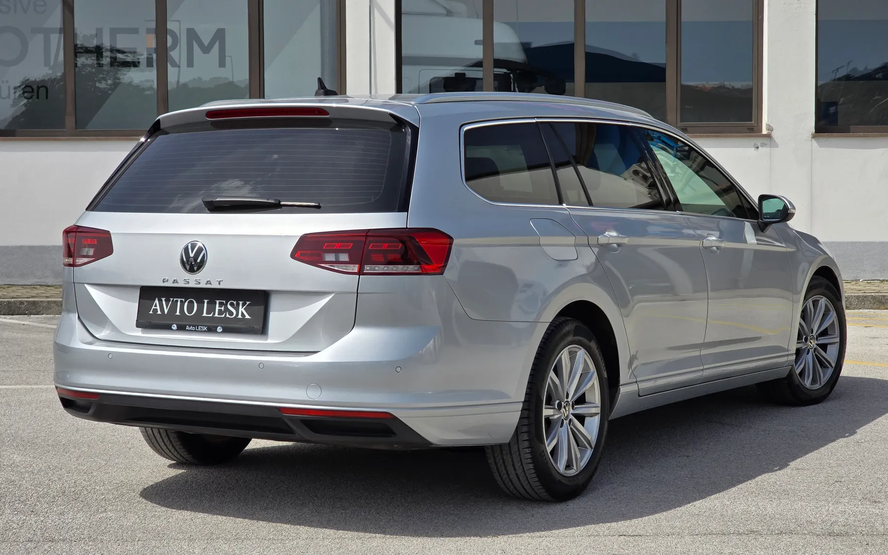 Zunanja slika - Volkswagen Passat - Variant 2,0 TDI BMT SCR Business DSG - 2