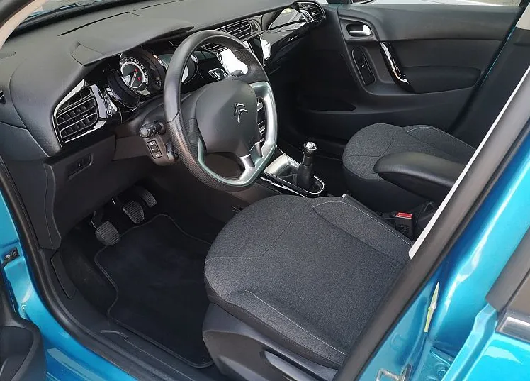 Zunanja slika - Citroën C3 - Exclusive PureTech 82 BVM - 5