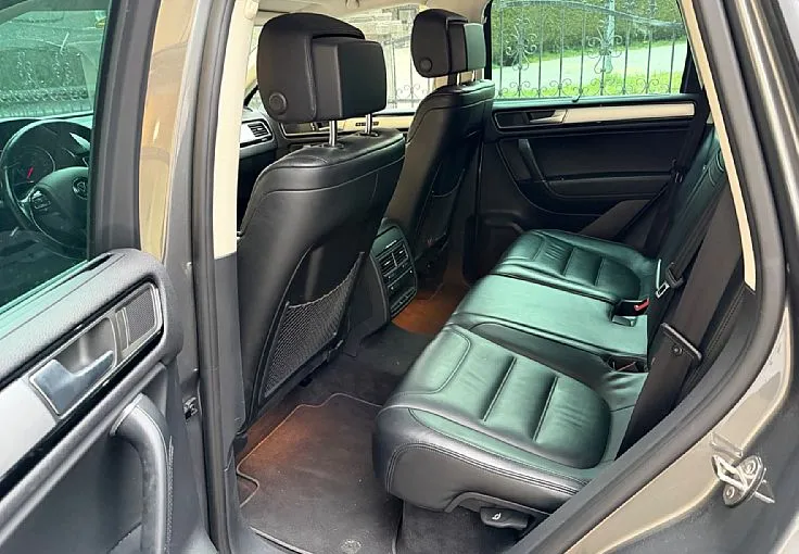 Zunanja slika - Volkswagen Touareg - 4X4 193kW 360 KAMERA  MEMORY 1.LASTNIK KLJUKA - 10