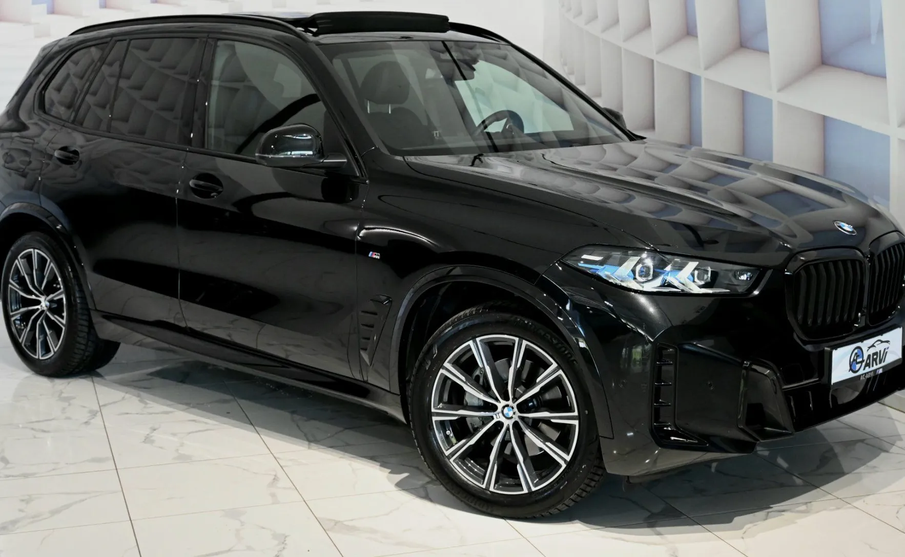 Zunanja slika - BMW X5 - serija : xDrive30d-M.SPORT-KLJUKA-PANO-WEBASTO-KEYLESS - 7