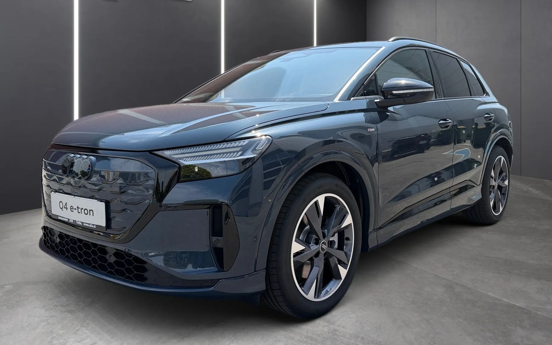 Zunanja slika - Audi Q4 e-tron - performance Business - 1