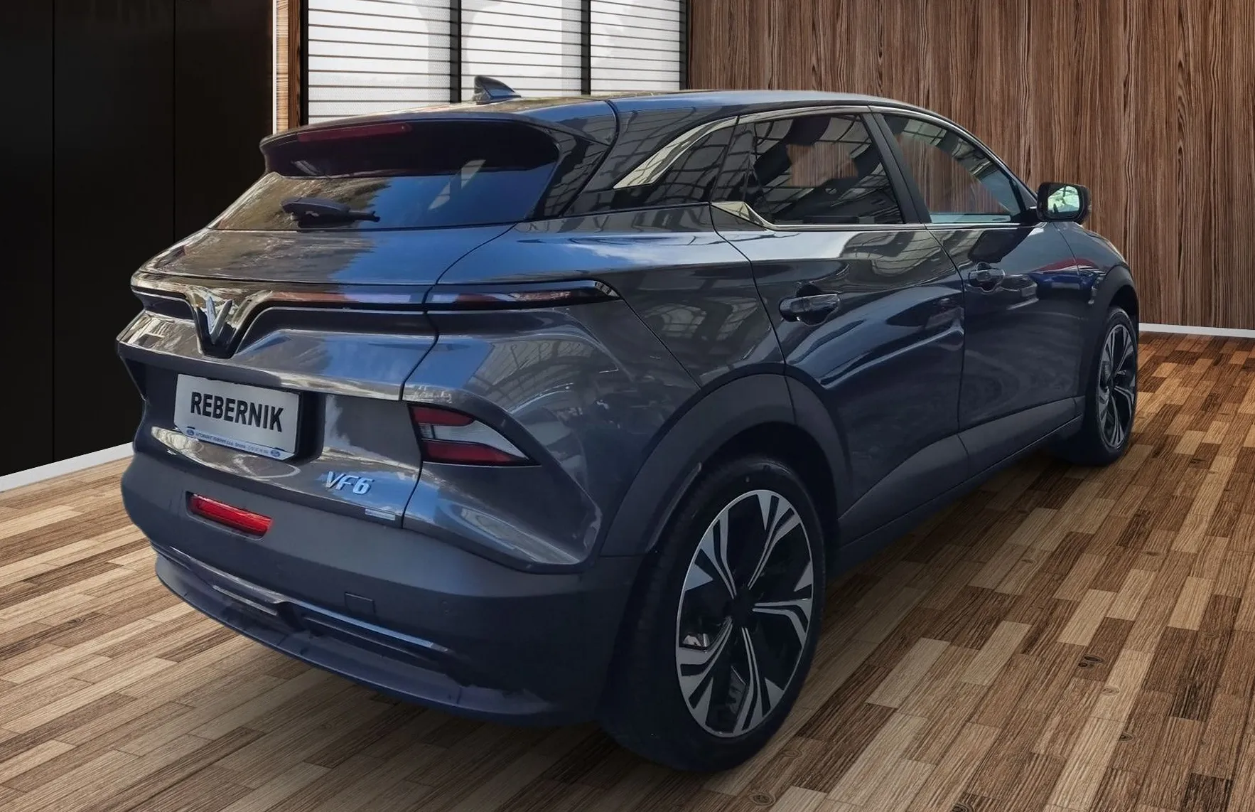 Zunanja slika - Vinfast VF6 - PLUS 59.6kWh 204PS FWD - 4