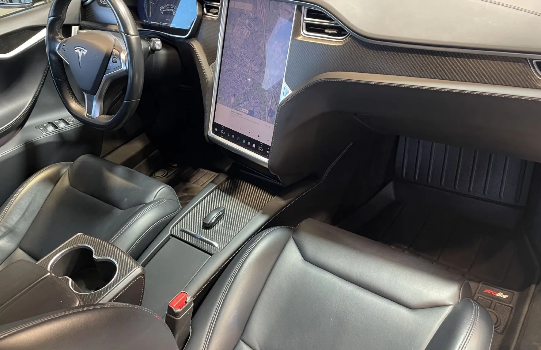 Zunanja slika - Tesla Model S - -PANO-HEADUP-KEYLESS-SAMO 95.000KM - 13