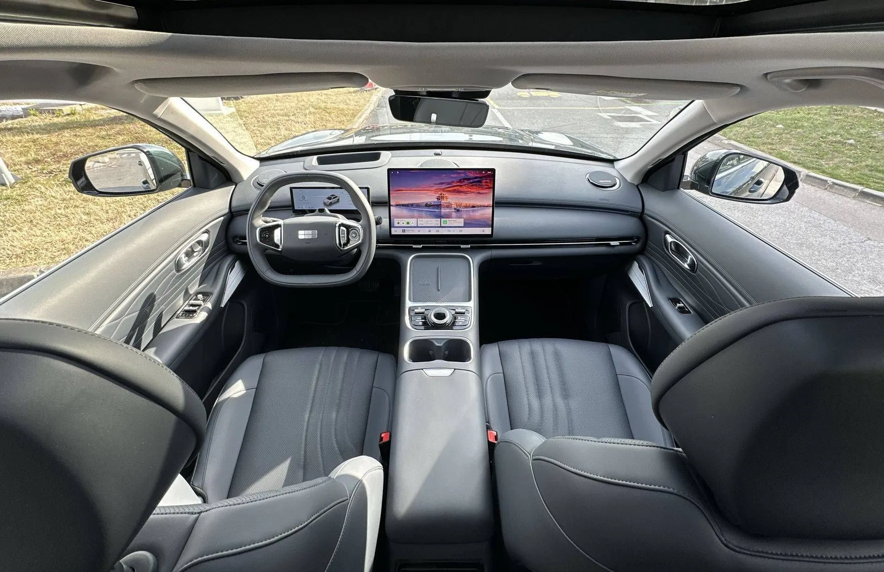Zunanja slika - Geely StarRay EM-i - Plug-In Hybrid 1.5 Max Avt - 18