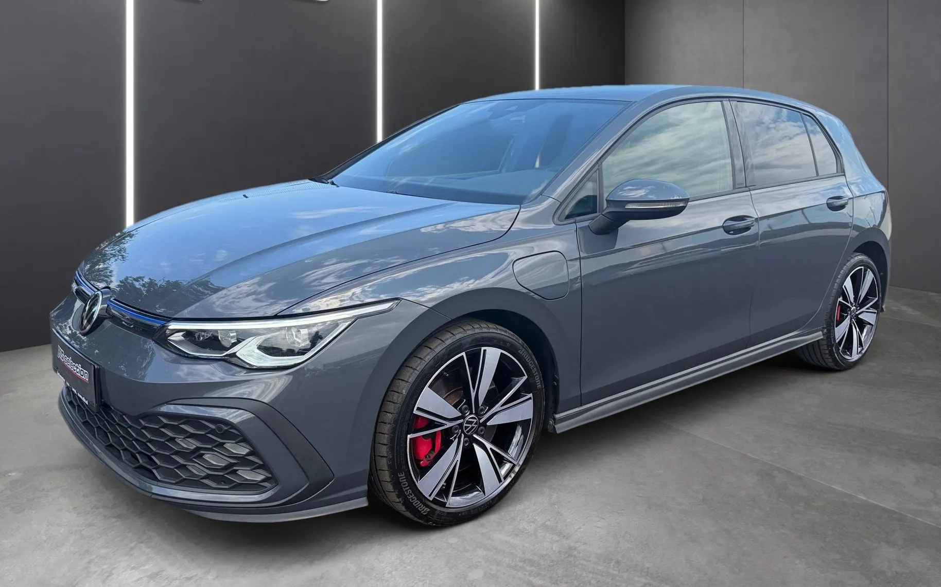Zunanja slika - Volkswagen Golf - 1.4 TSI GTE DSG- Full LED-ACC-PDC-Vzvratna kamera - 1