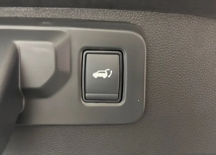 Zunanja slika - Renault Scénic - Scenic techno E-Tech Electric 170 Comfort range - 12