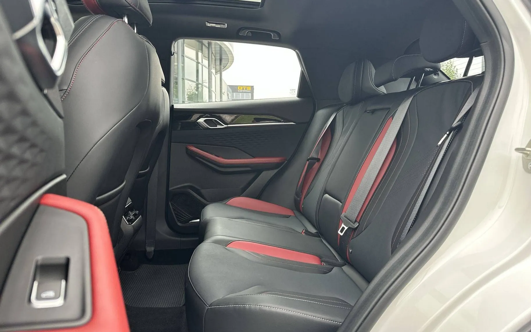 Notranja slika - Geely CoolRay - 1.5 TD GF - 11