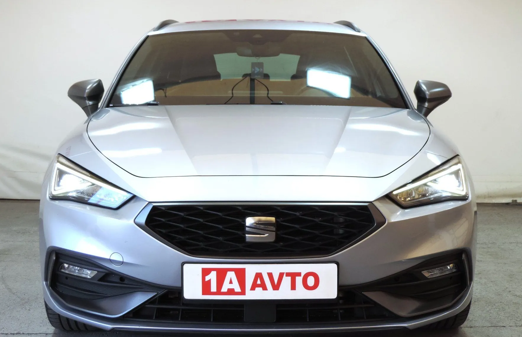 Zunanja slika - Seat Leon - ST 2.0 TDI FR DSG ACC-LED-MRTVI KOTI-MEMORY - 2