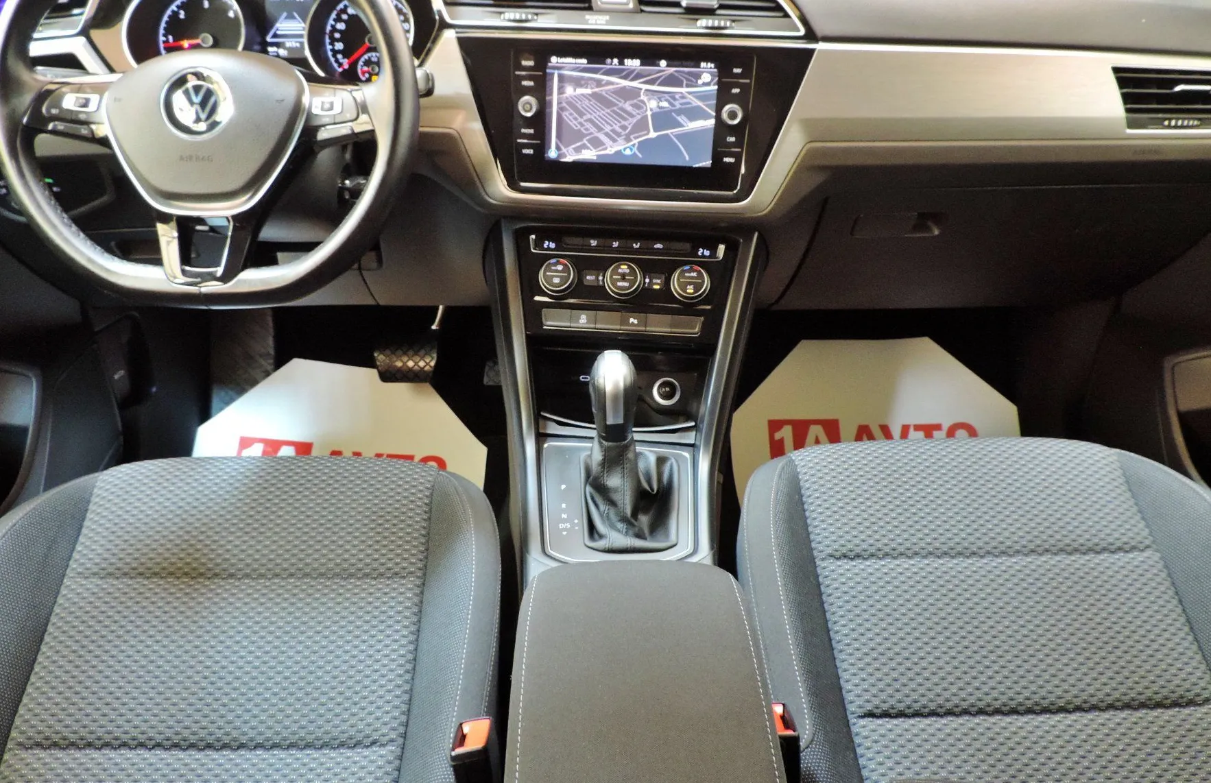 Zunanja slika - VW Touran - 2.0 TDI BMT  DSG KAMERA-ACC - 13
