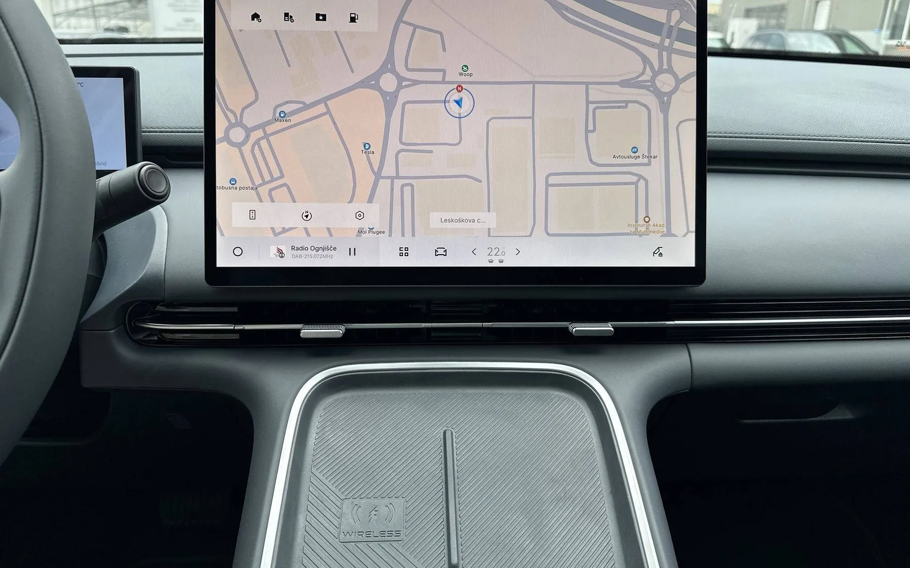 Notranja slika - Geely StarRay EM-i - Plug-In Hybrid 1.5 Max Avt. - 18