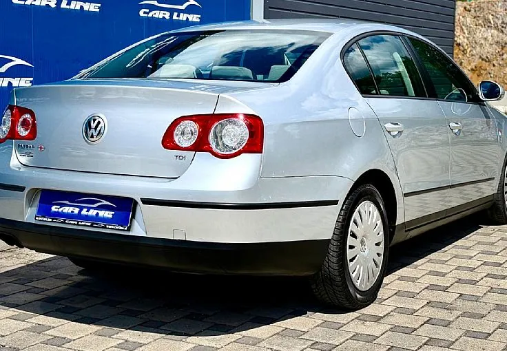 Zunanja slika - Volkswagen Passat - 1.9 TDI Trendline - 4