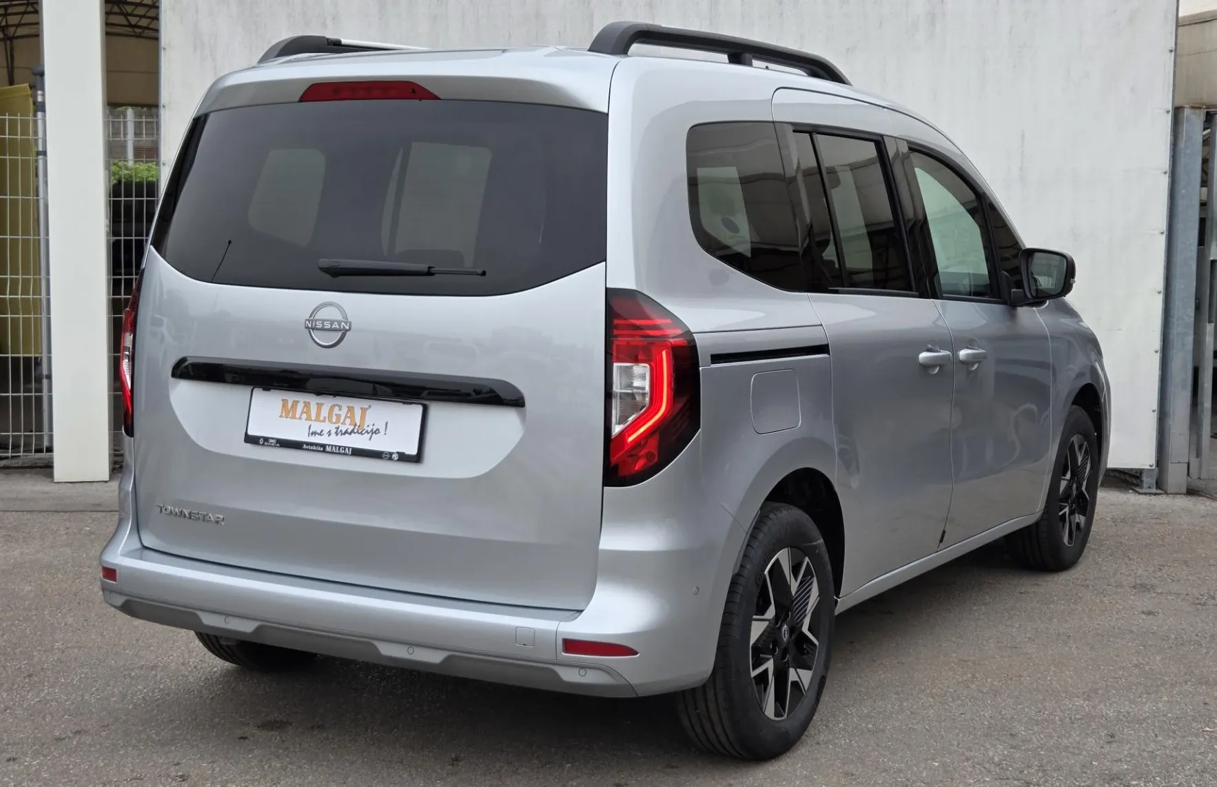 Zunanja slika - Nissan Townstar - Combi L1 1.3 DIG Tekna - 5
