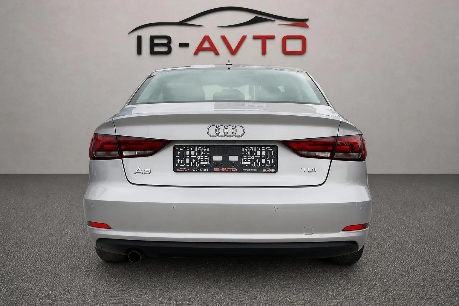 Zunanja slika - Audi A3 - 1.6 TDI Ambiente 81 kW... - 6