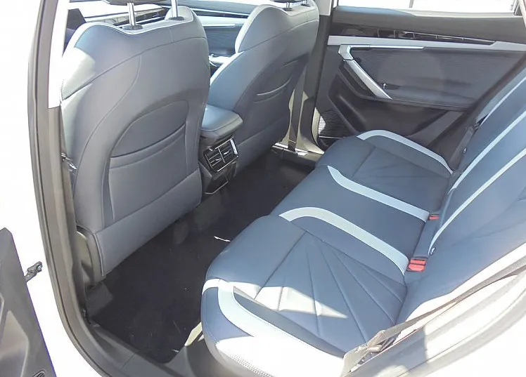 Zunanja slika - Geely StarRay - 1.5 7DCT FWD GK° - 3.000 EUR° - 10