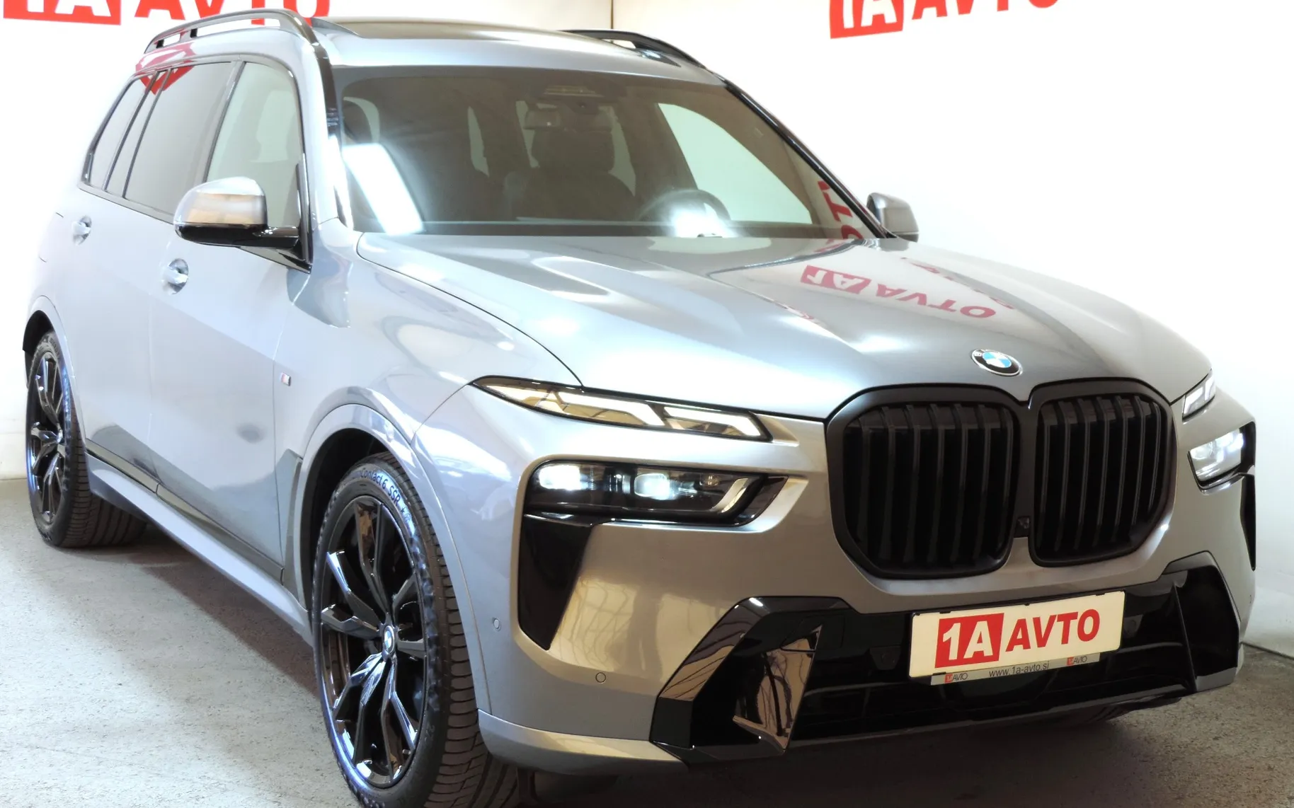 Zunanja slika - BMW serija X7 - X7 xDrive40d M SPORT SKY PANORAMA..... - 3