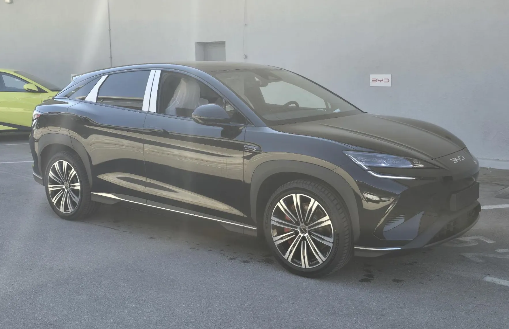 Zunanja slika - BYD SEALION 7 - AWD 91.5 kWh Excelence NA ZALOGI - 3