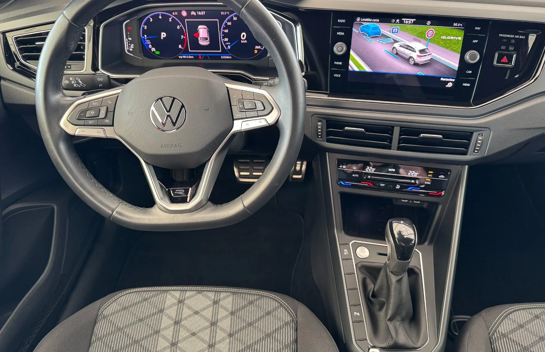 Zunanja slika - Volkswagen Taigo - R-Line 1.0 TSI DSG KEYLESS-KAMERA-VIRTUAL - 8