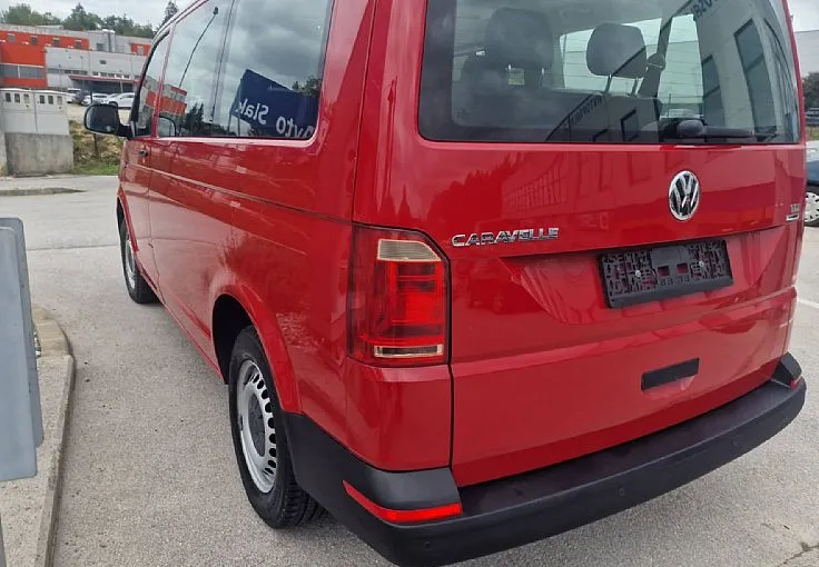 Zunanja slika - Volkswagen Transporter - T6 Kombi  8+1  2.0 TDI KMR 9 SEDEŽEV CARAVELLE - 6