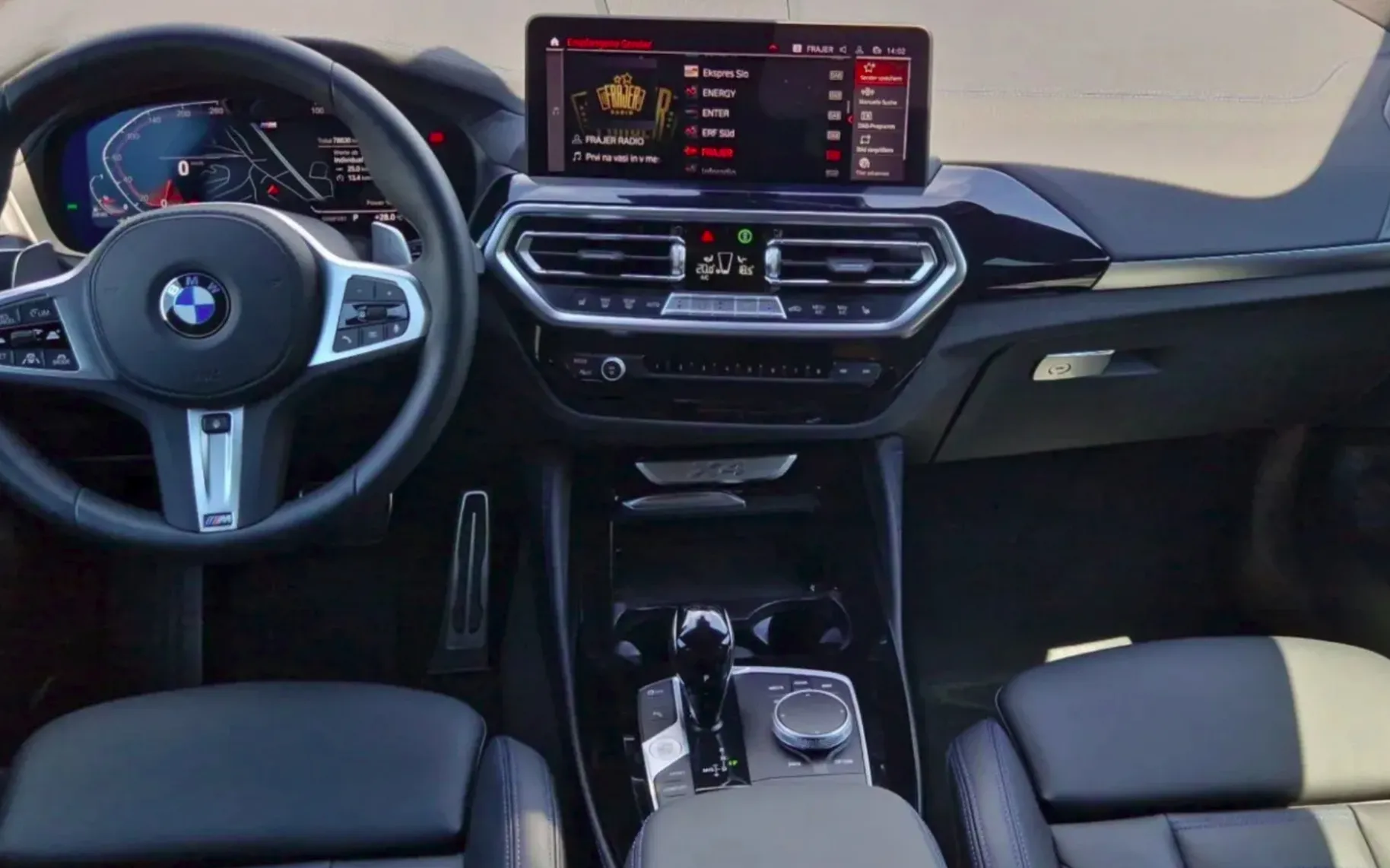 Zunanja slika - BMW X4 - xDrive30d - 6