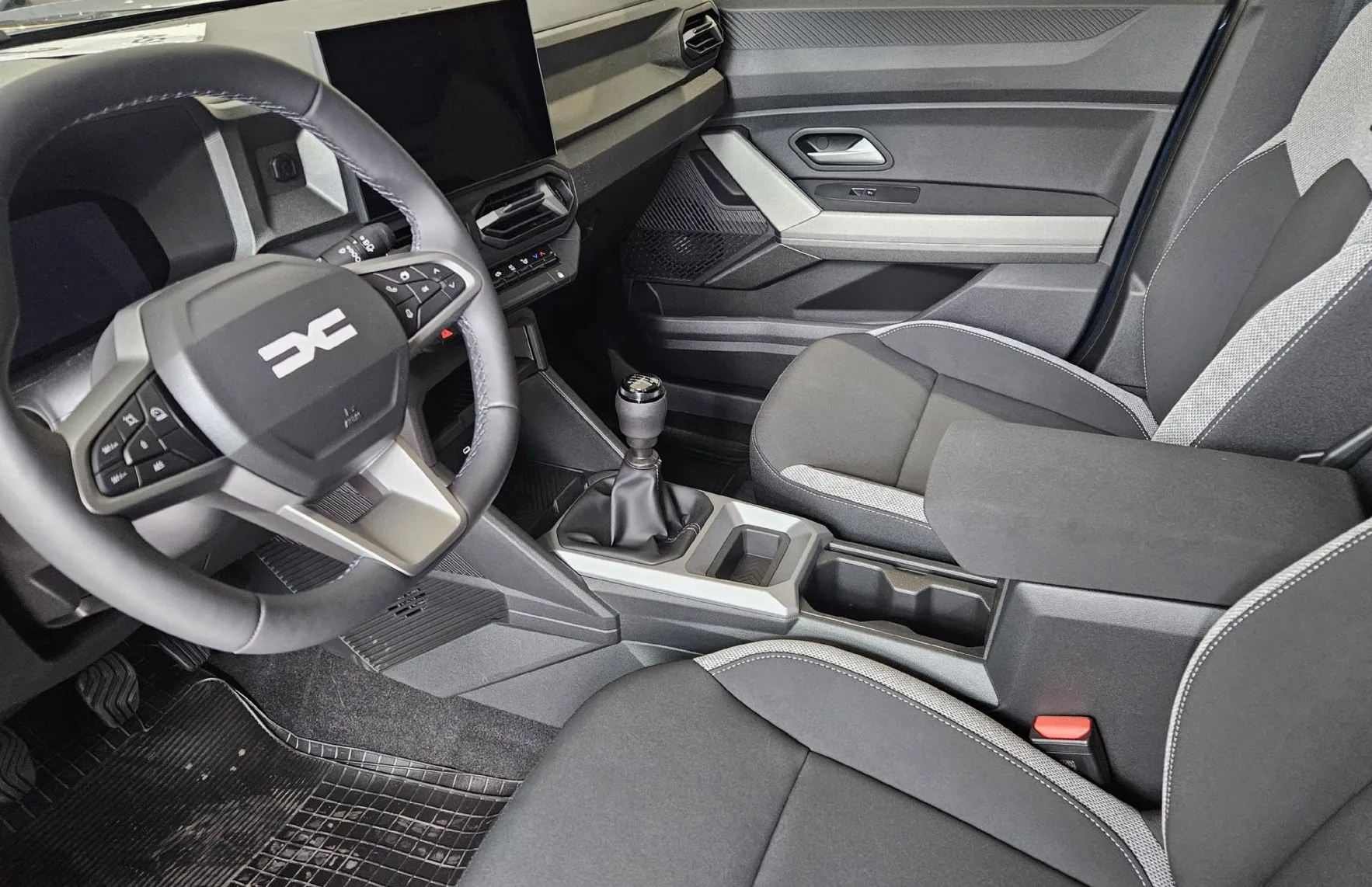 Zunanja slika - Dacia Bigster - mild hybrid 140 Journey - 3