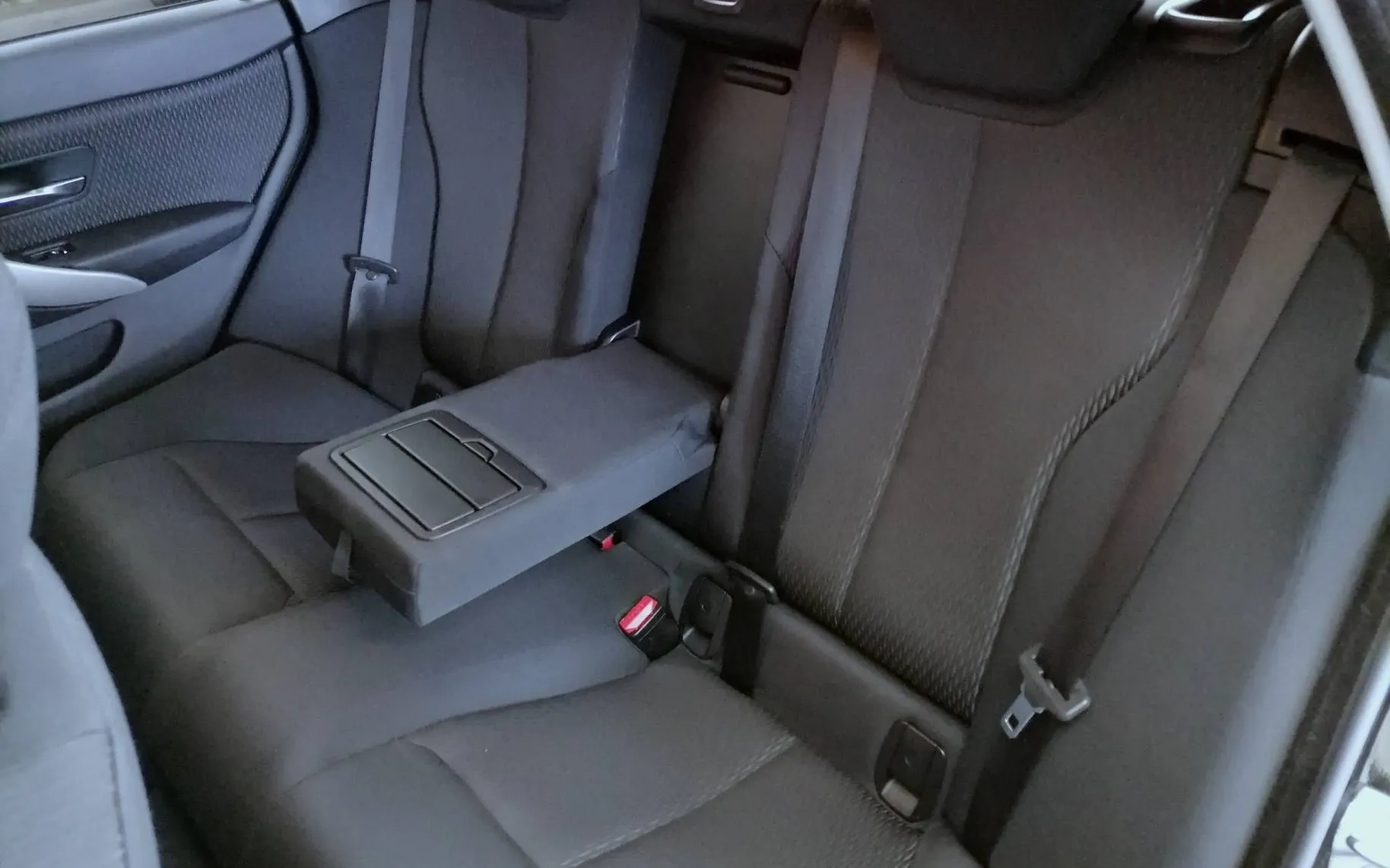 Notranja slika - BMW serija 4 Gran Coupe: - 418 D FULL LED NAVI 2XPDC ALU VRHUNSKI-1-LASTNIK - 8
