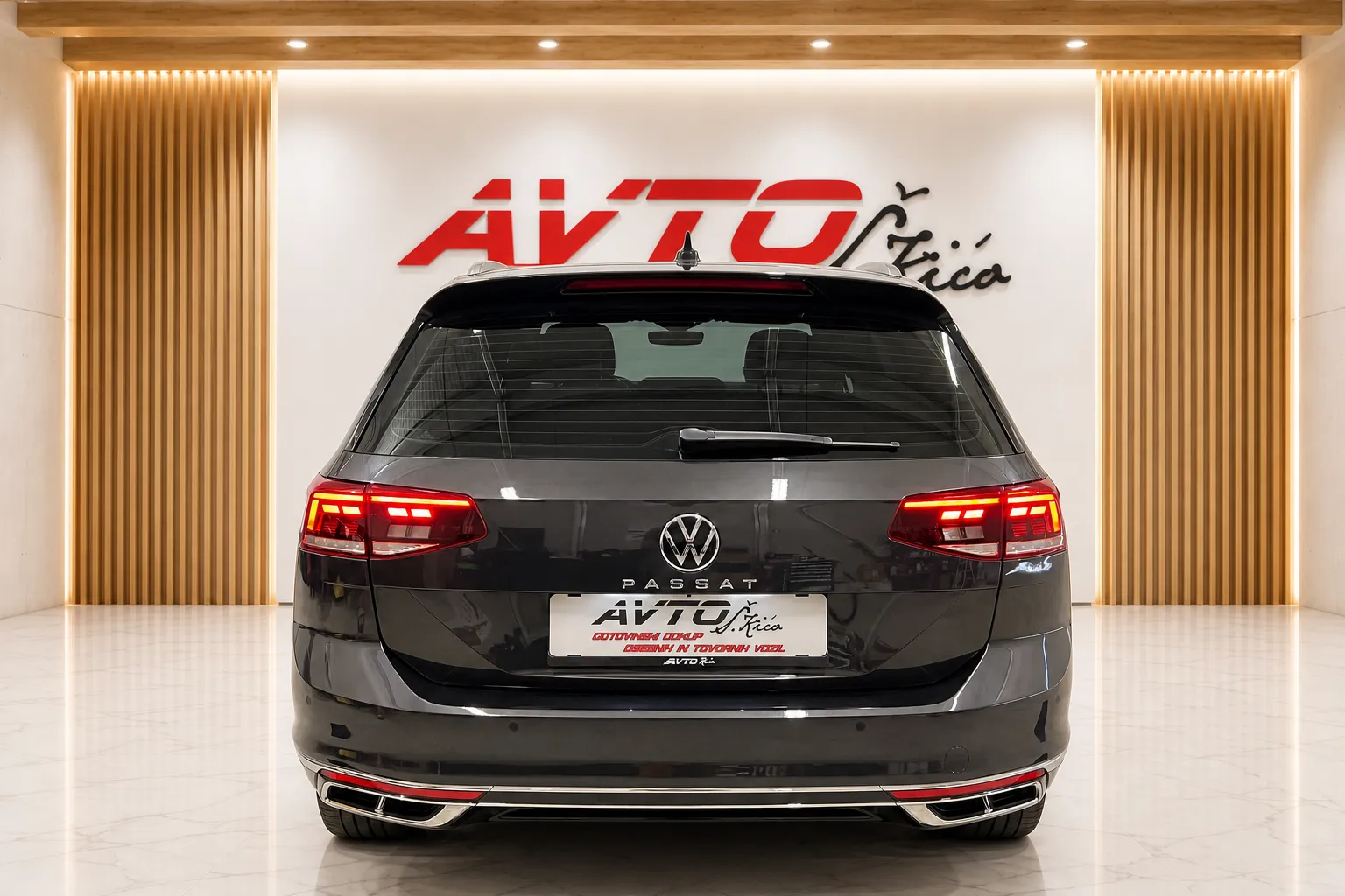 Notranja slika - VW Passat Variant - 2.0 TDI-R-LINE-DSG-VIRTUAL-ACC-FUL LED-KAMERA-NAVI - 8